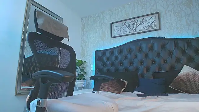 Lander_Cruz live sex cam