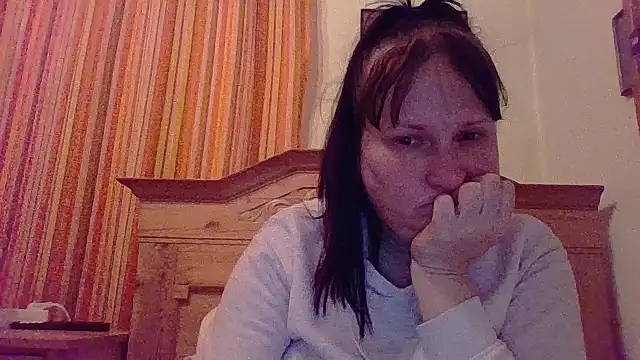 _squirty_cum_lady_'s cam snapshot