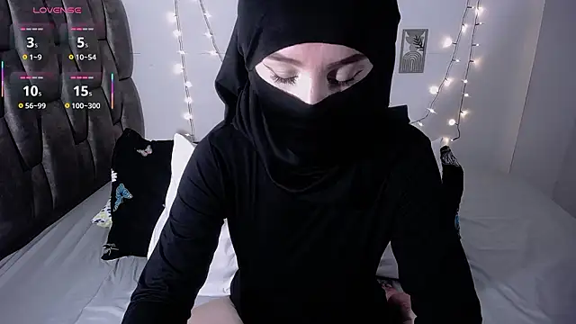 __Nahia's cam snapshot