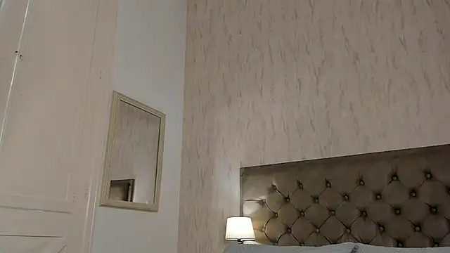 Sienna_brunette's cam snapshot