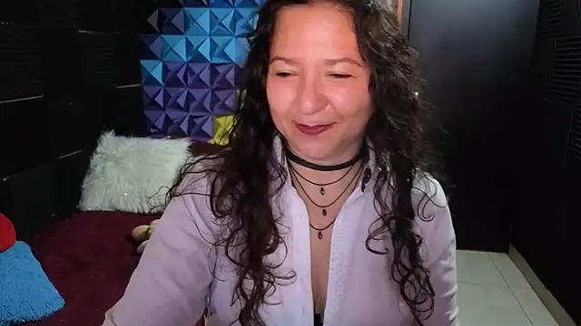 katifoxx's cam snapshot