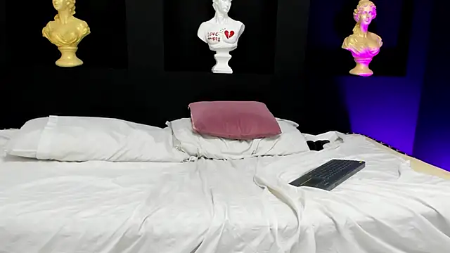 BellaSky1's cam snapshot