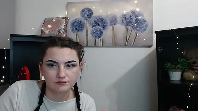 TurnMe_On's cam snapshot