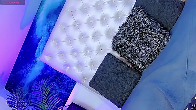 babyAnthonella's cam snapshot