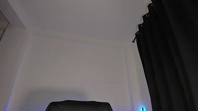 nathan_blake live sex cam