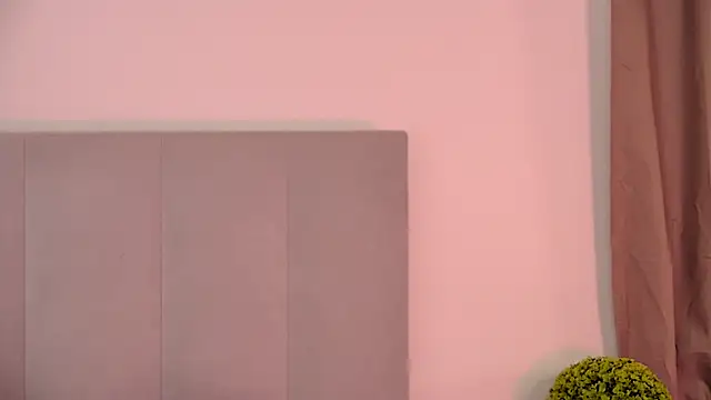 ElisMuse's cam snapshot