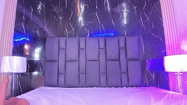 BustyGlow's cam snapshot