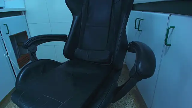 hares_mds's cam snapshot