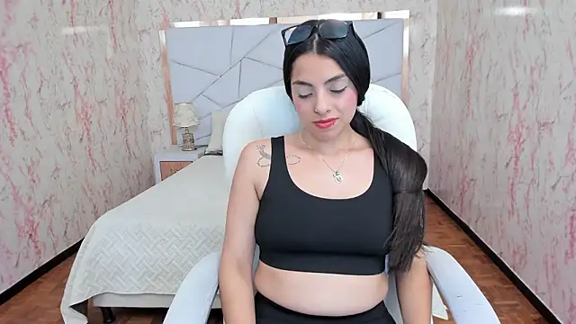 TiffanyMartinez's cam snapshot