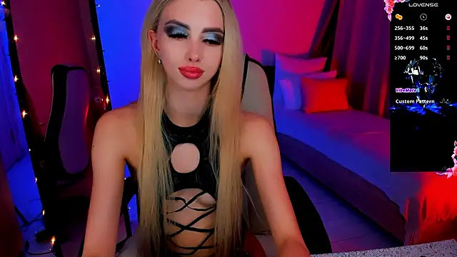 Emilia_Klar's cam snapshot