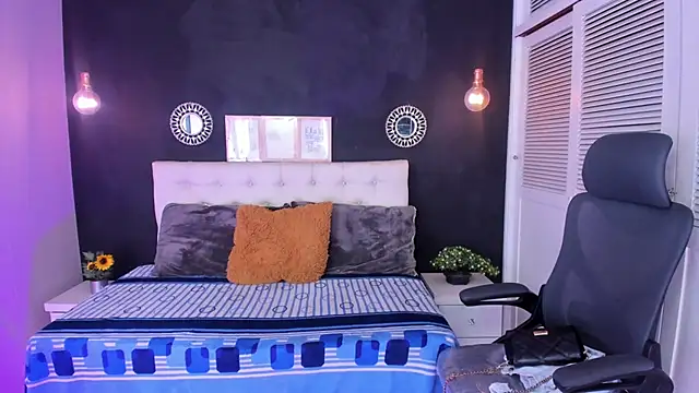 _Pamela_ebony's cam snapshot