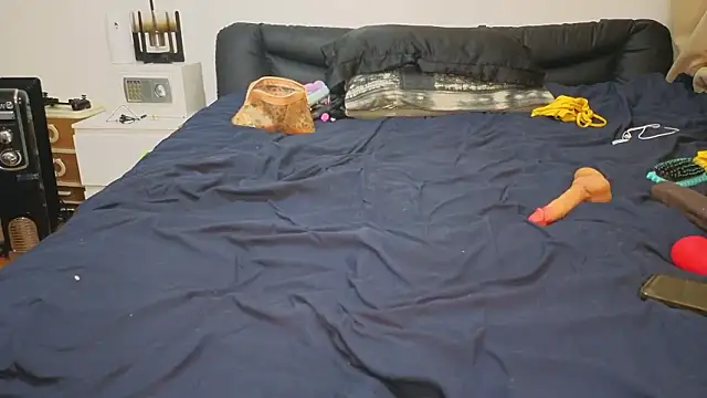 ENGLISHEMILY_69's cam snapshot