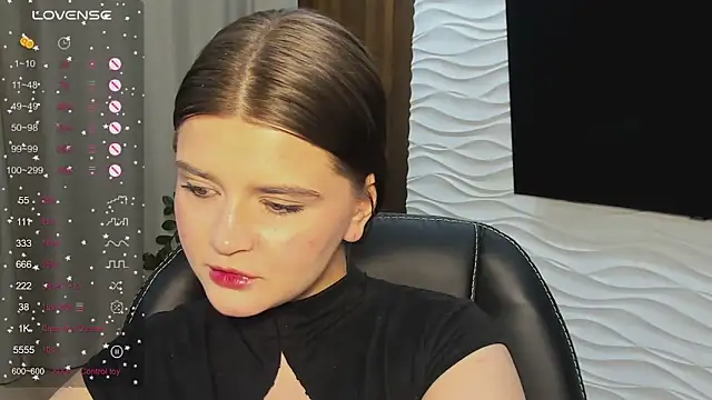 LanaTreades's cam snapshot