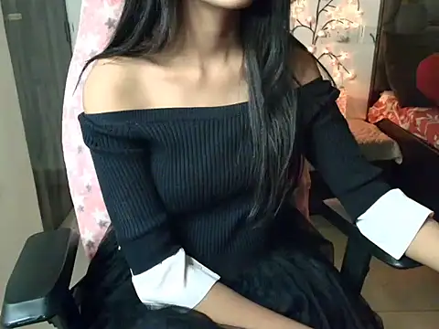 CUTE_princess_143's cam snapshot