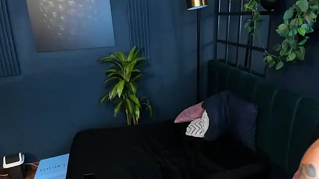 roxy_hell's cam snapshot