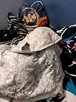 Koziekylie's cam snapshot