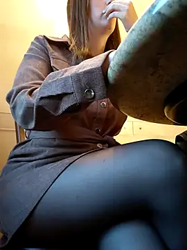 Alexvit2616's cam snapshot