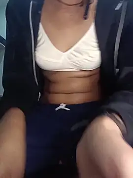 anshika_yadav's cam snapshot