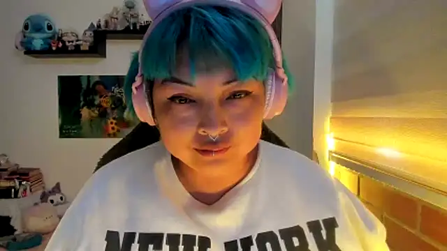 Shaddycute_'s cam snapshot