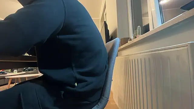 jungcock3210 live sex cam