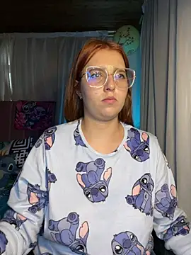 CoraVibes's cam snapshot