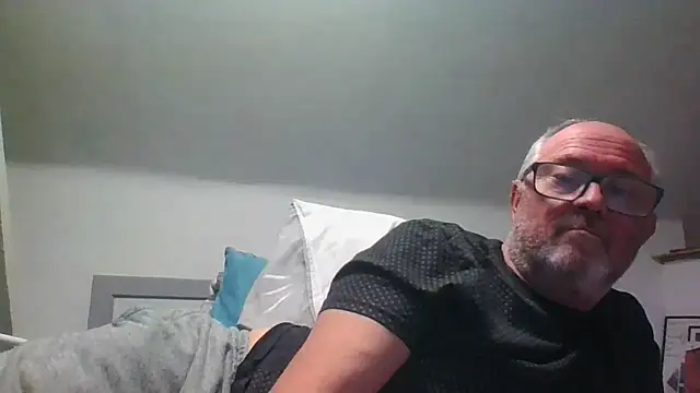 naughtygrandad1's cam snapshot