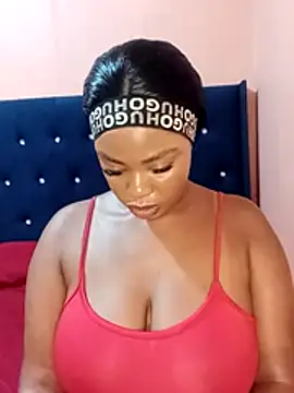 Luciouslips00 live sex cam