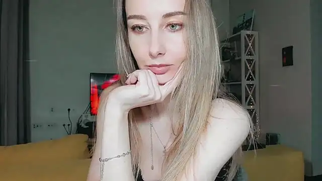 Maiami000 live sex cam