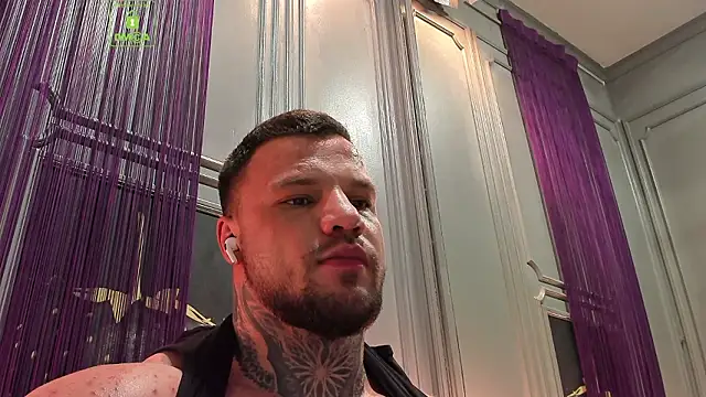 OliverSport live sex cam