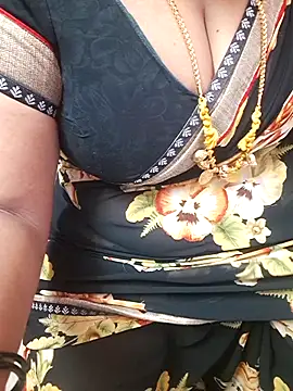 Tamil_Ammani live sex cam