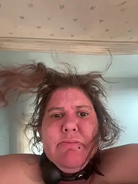 AverageSexFiends69 live sex cam