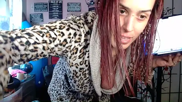 latinacubana live sex cam