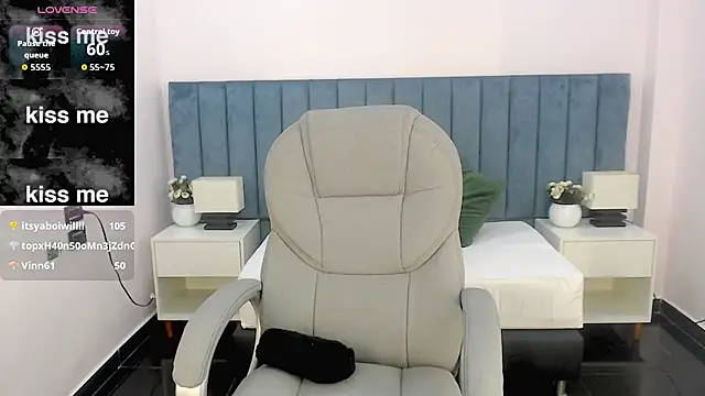 maddy_scottt's cam snapshot