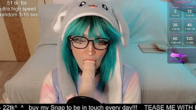 kitty_alika's cam snapshot