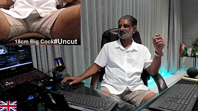 OnlineBossUK live sex cam