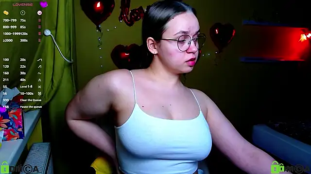 Lilysweet13's cam snapshot