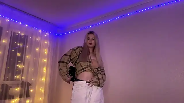 KariJarecke's cam snapshot