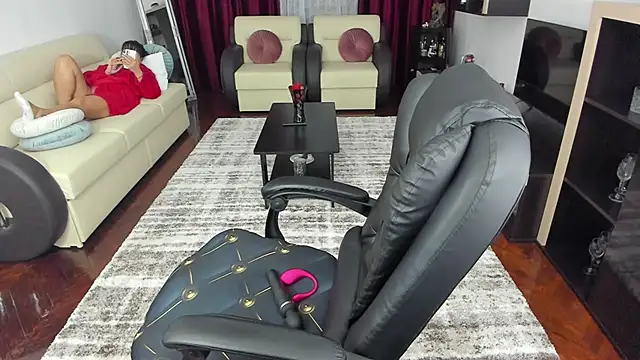 Ella_sweety00's cam snapshot