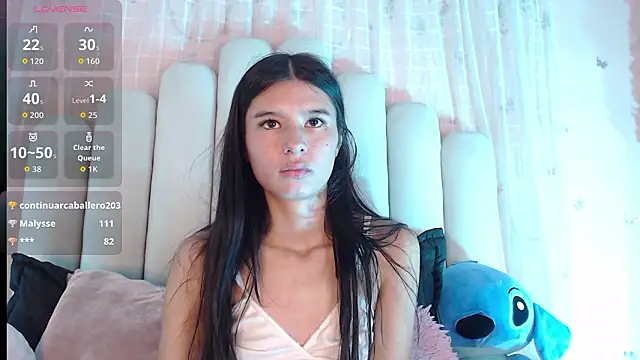 SweetRenata_'s cam snapshot