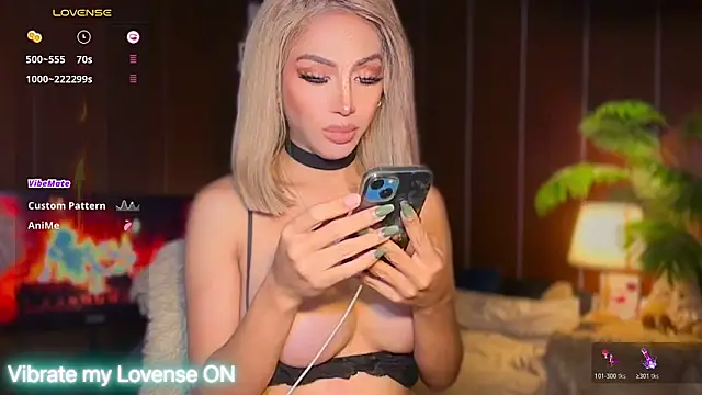 Miss-Victoria69's cam snapshot