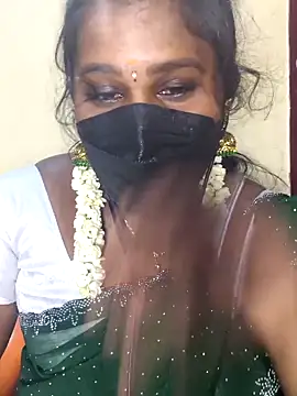 Tamil_flowergril's cam snapshot