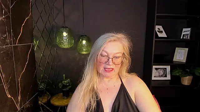 NataliMellow's cam snapshot