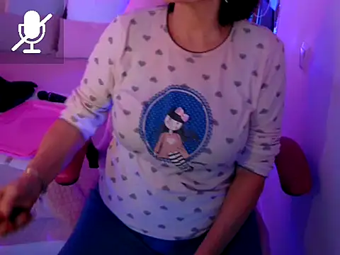 PerleJoyeuse live sex cam