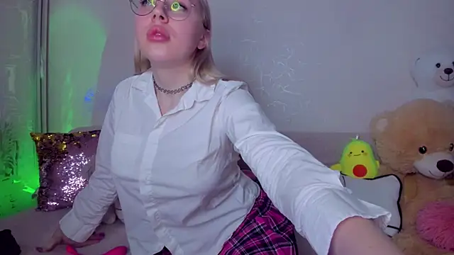 CeaneLino's cam snapshot