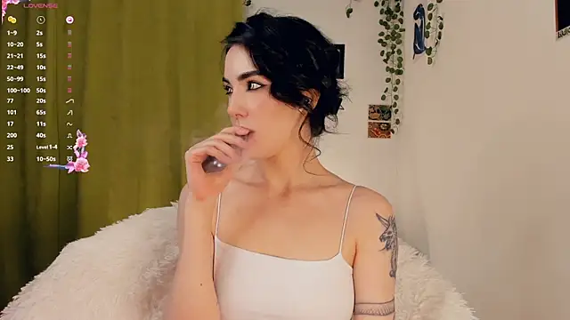 lunar_spark's cam snapshot