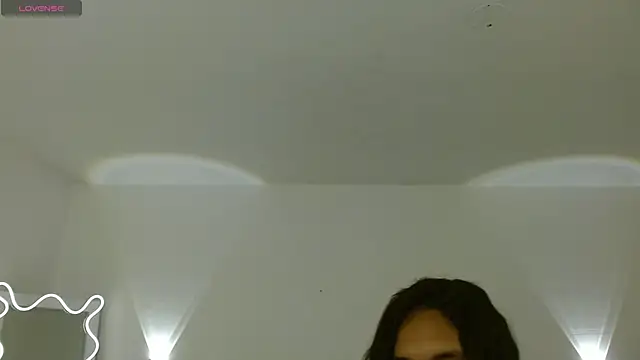 TINY_TAY's cam snapshot