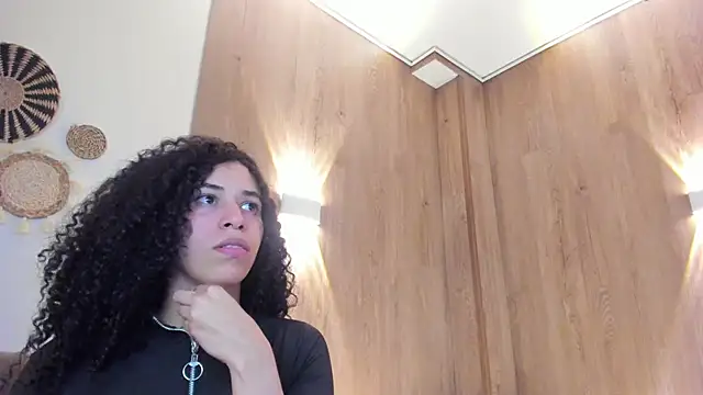 Annie_roselle's cam snapshot