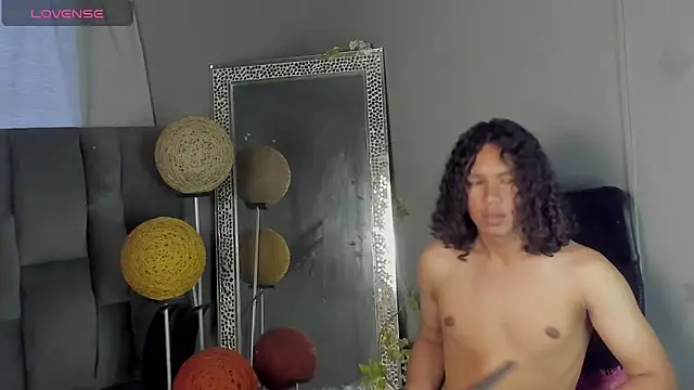 dylaans19's cam snapshot