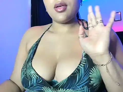 Kamala_Khan_Tx's cam snapshot