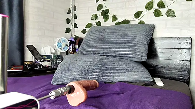 NASTY-MAG's cam snapshot